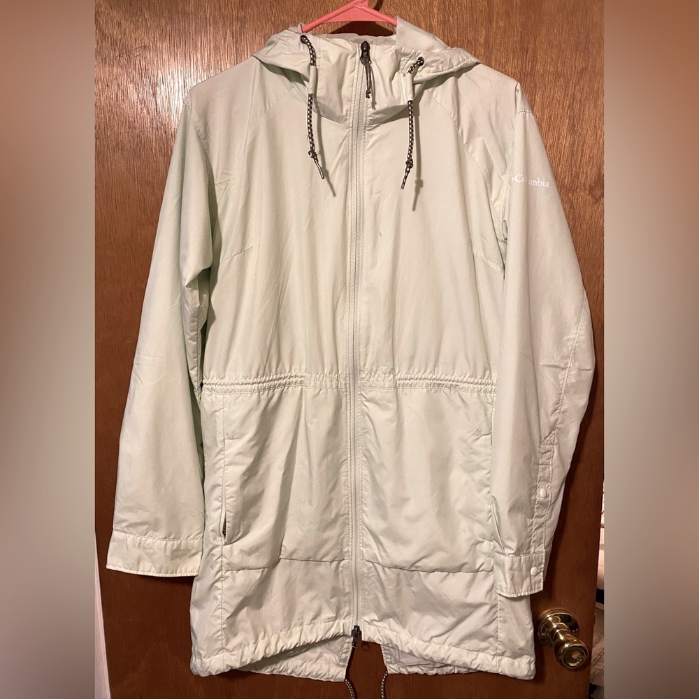Columbia wind breaker/rain jacket